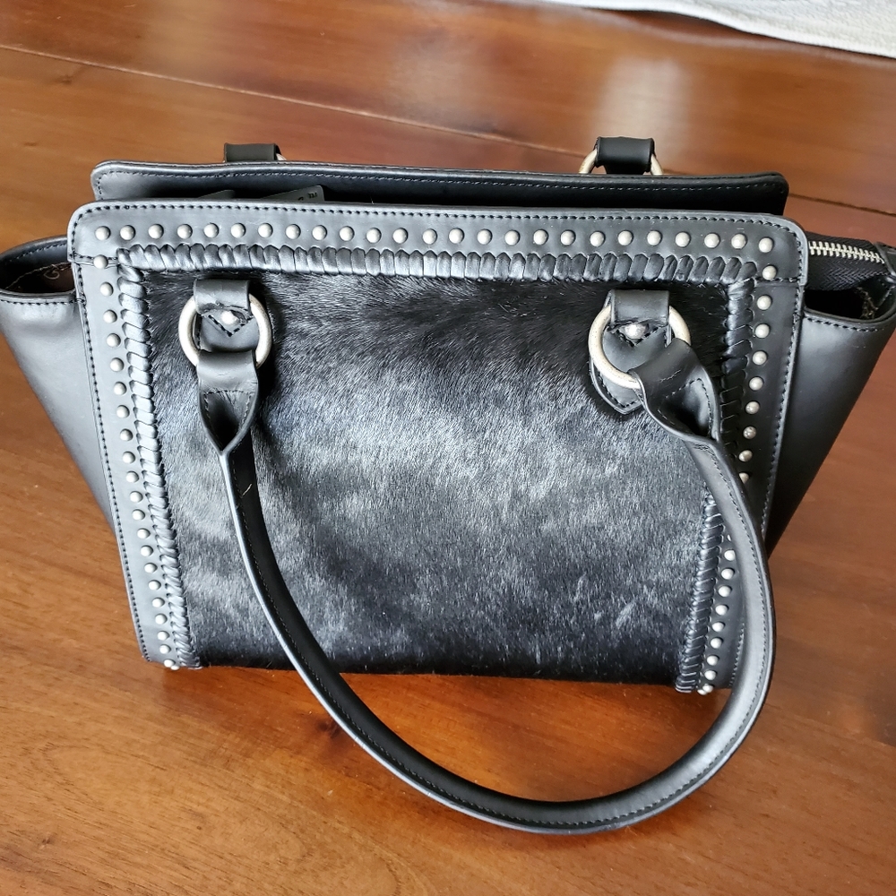 Delila black hand purse sikver studs medium size